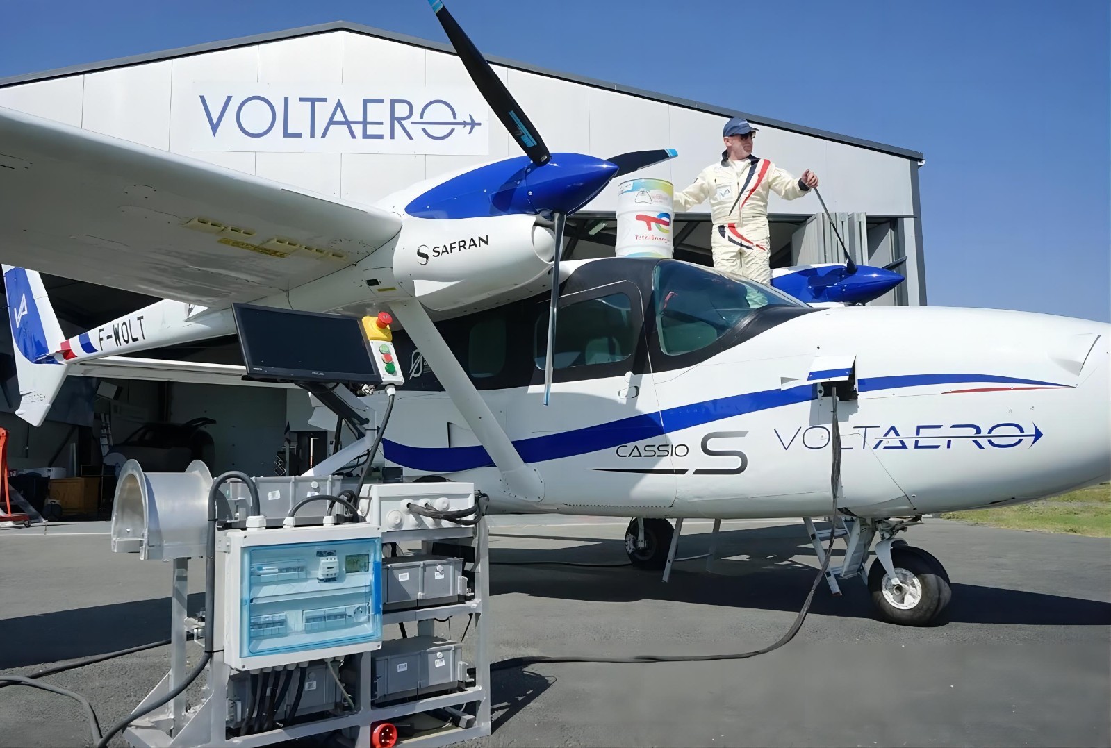 20230921沃特航空混合电推进飞机实现100%SAF全球首飞.jpg